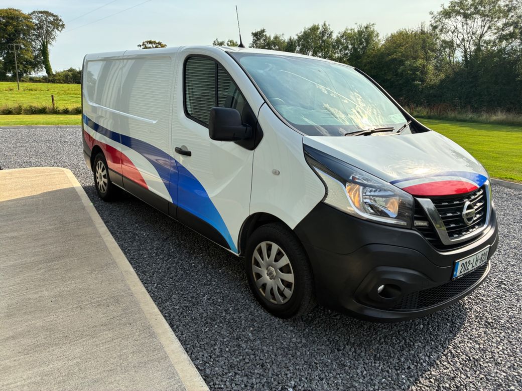 2020 Nissan NV300