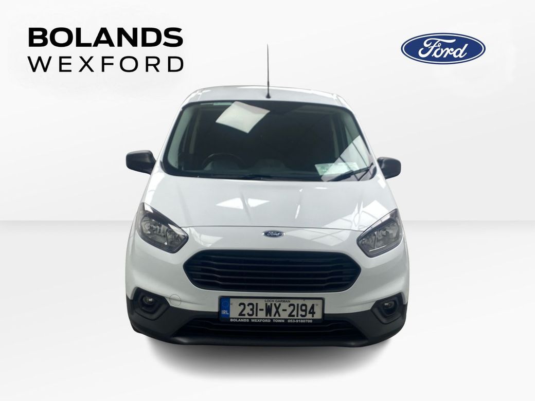 2023 Ford Transit Courier