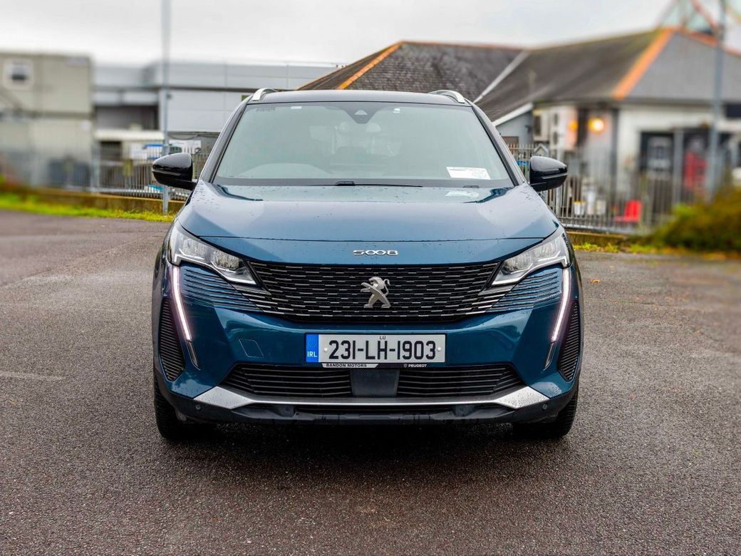 2023 Peugeot 5008