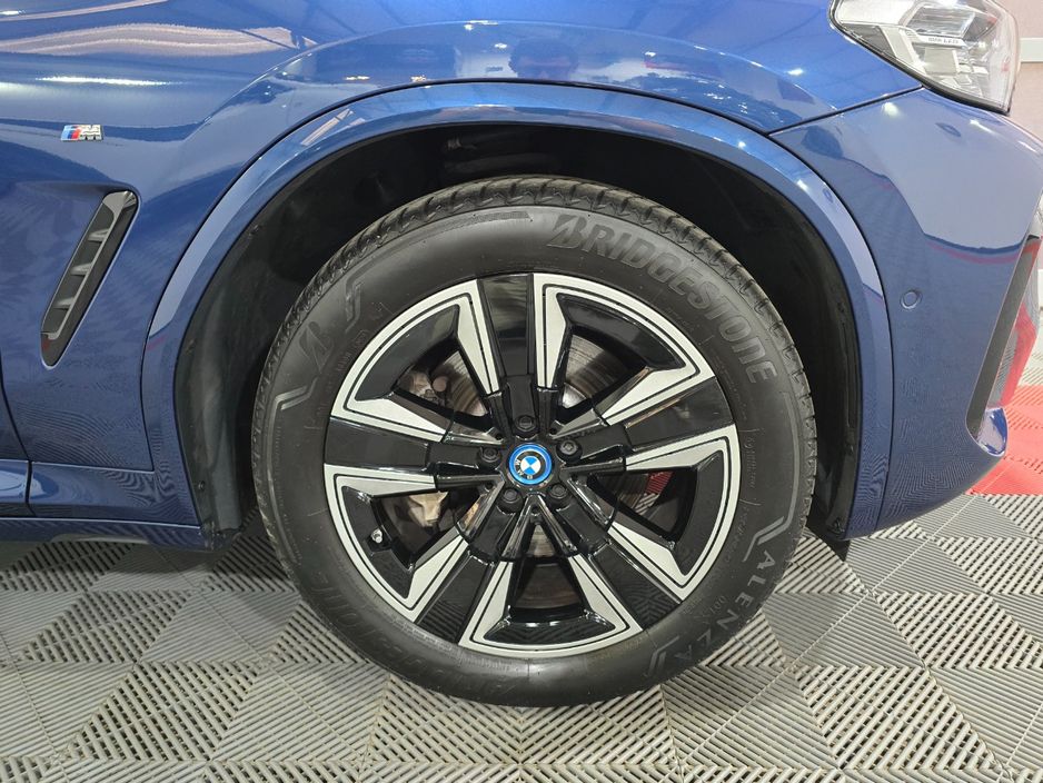2022 BMW iX3