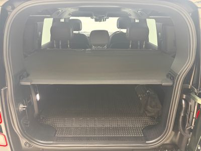 2026 Land Rover Defender