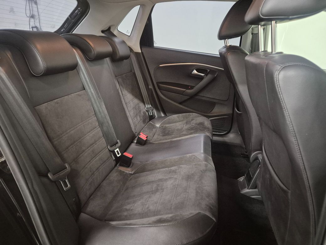 2016 Volkswagen Polo