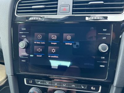 2019 Volkswagen Golf