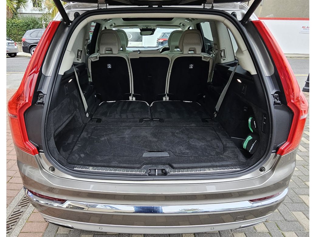 2021 Volvo XC90