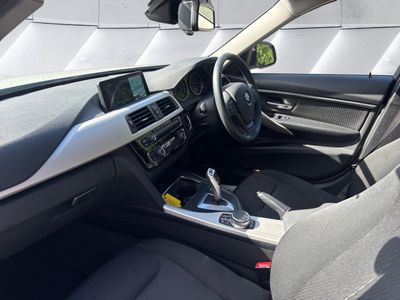 2017 BMW 320