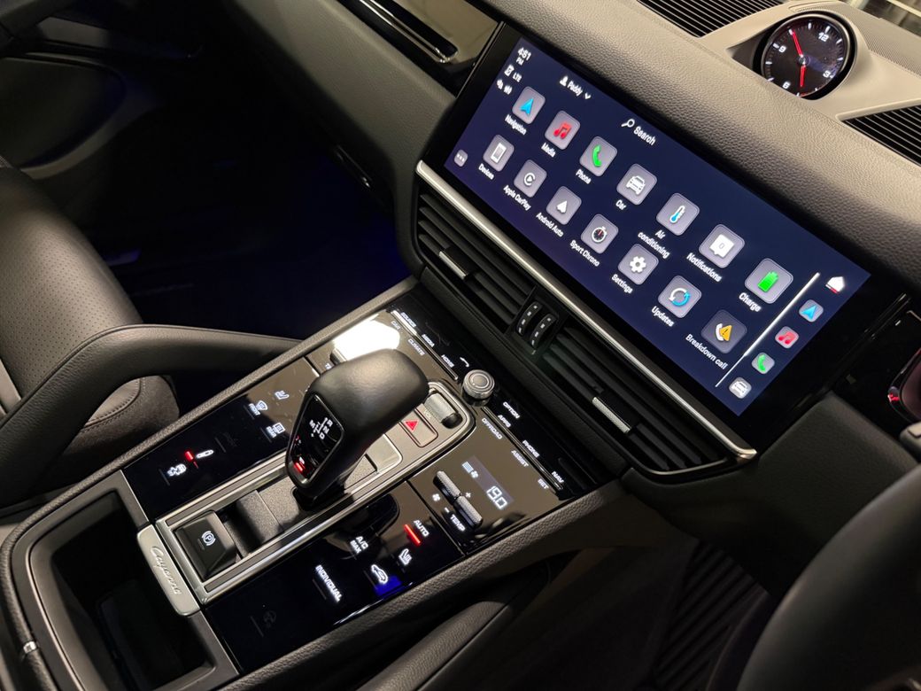 2022 Porsche Cayenne