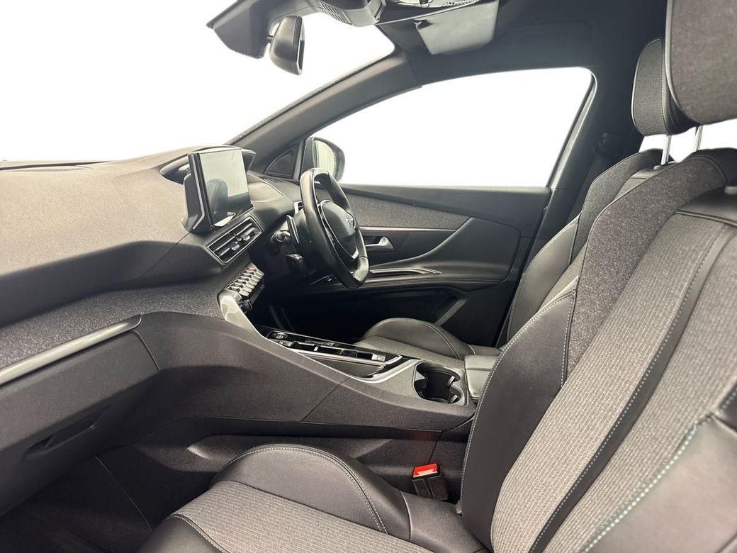 2023 Peugeot 3008