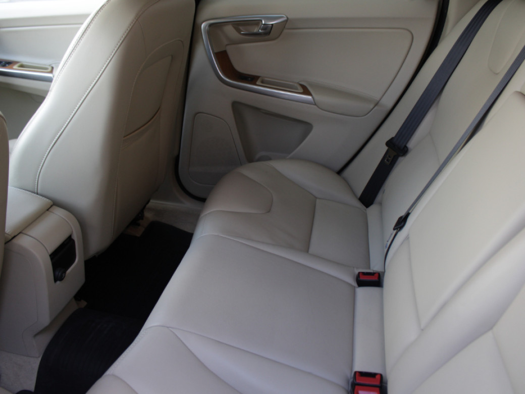 2017 Volvo XC60