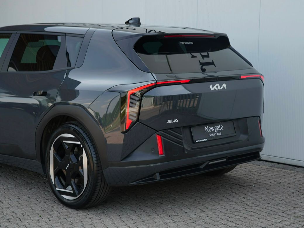 2025 Kia EV4