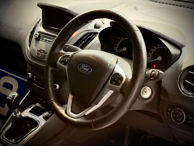2023 Ford Transit Courier