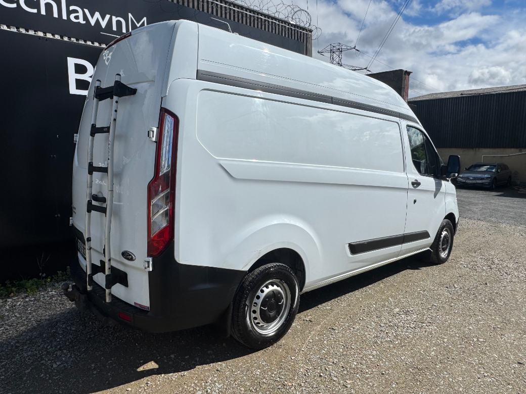 2022 Ford Transit Custom