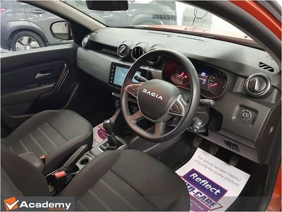 2023 Dacia Duster