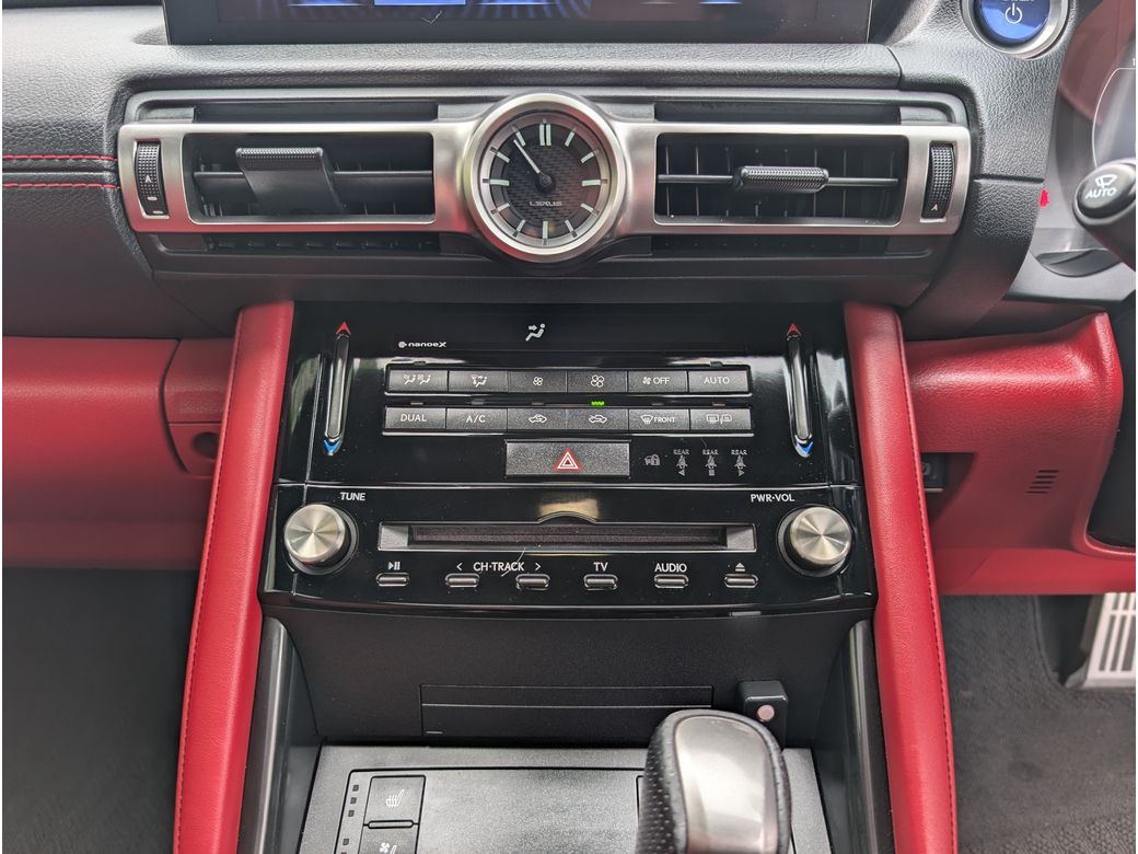 2020 Lexus IS 300h
