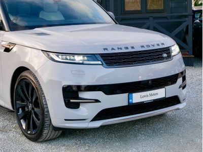 2024 Land Rover Range Rover Sport