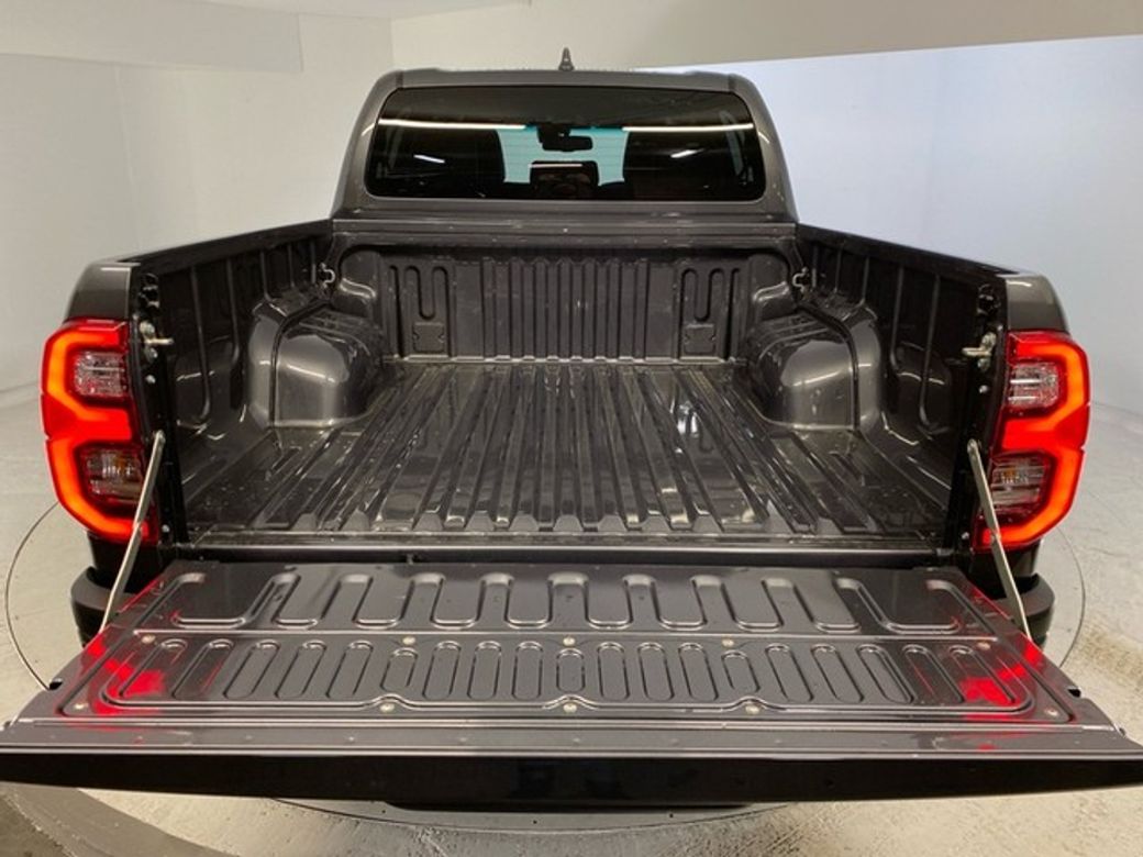 2026 Toyota Hilux