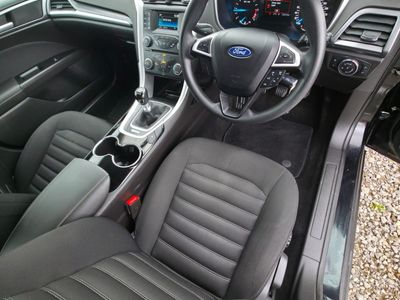 2015 Ford Mondeo
