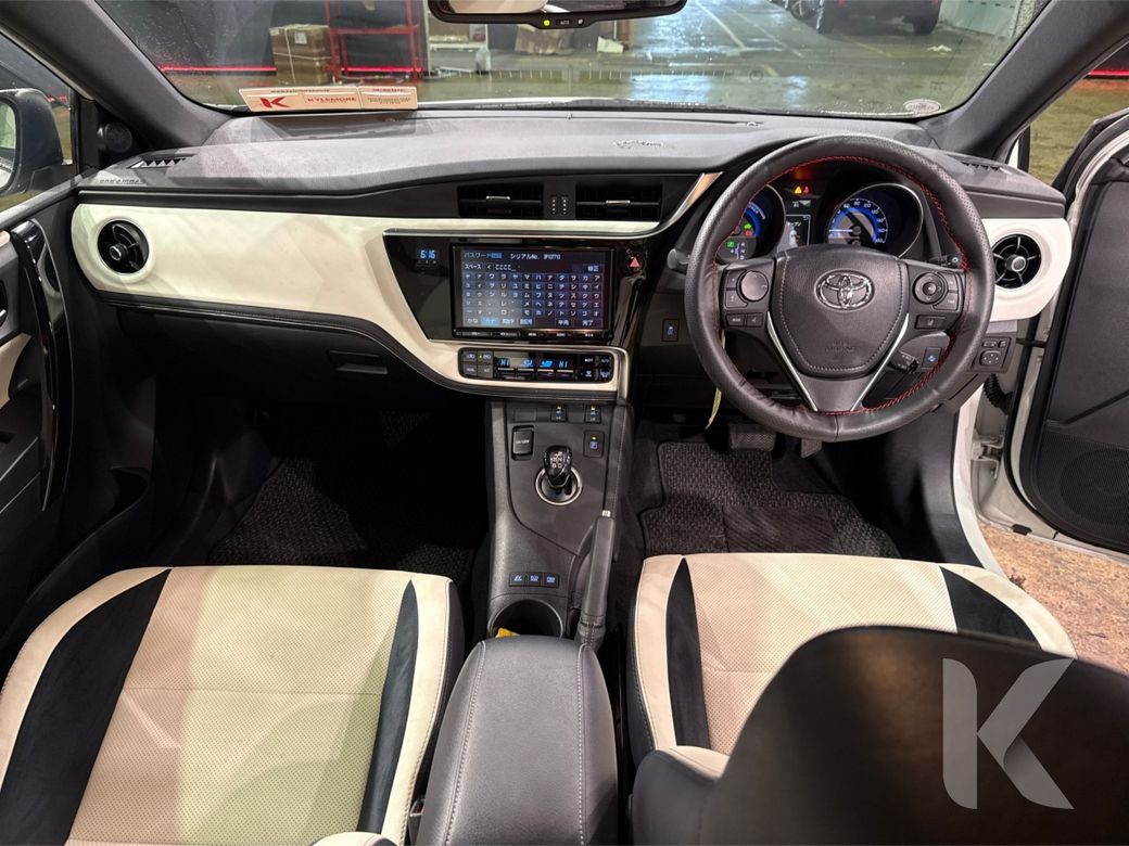 2017 Toyota Auris