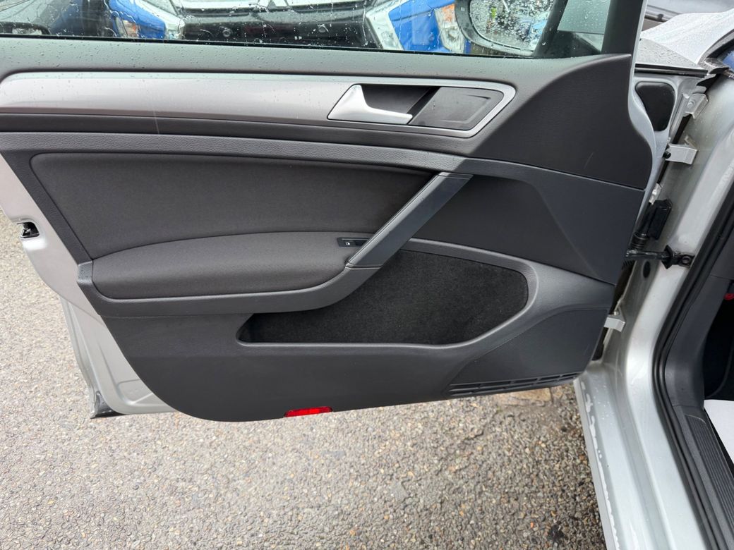 2014 Volkswagen Golf