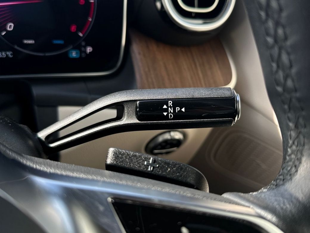 2023 Mercedes-Benz GLC Class