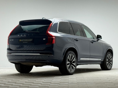 2022 Volvo XC90