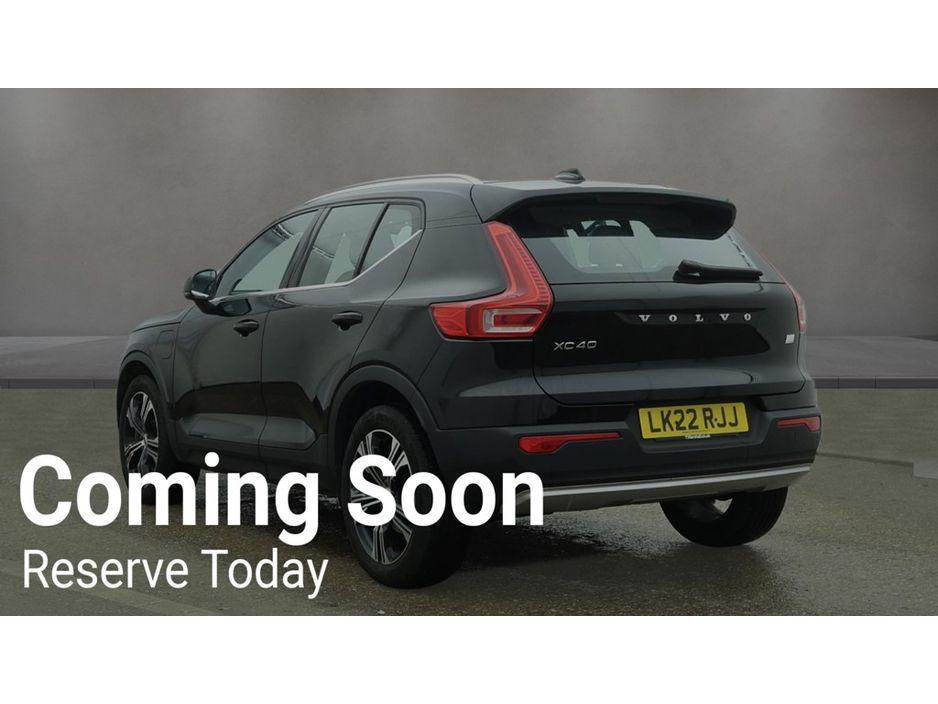 2022 Volvo XC40