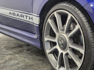 2019 Abarth 595