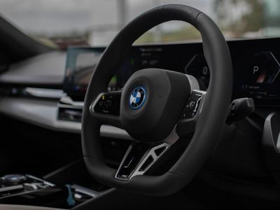 2025 BMW 5 Series