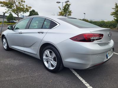 2019 Opel Insignia
