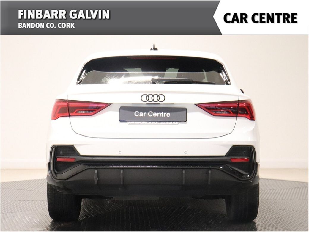 2022 Audi Q3