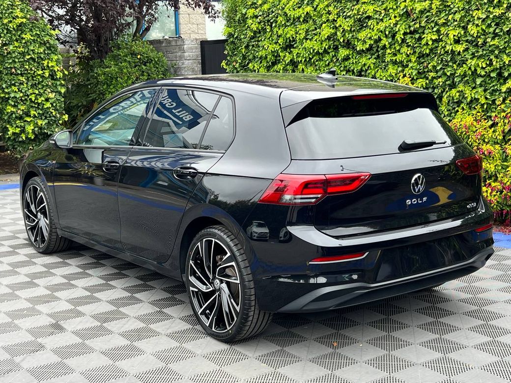 2023 Volkswagen Golf
