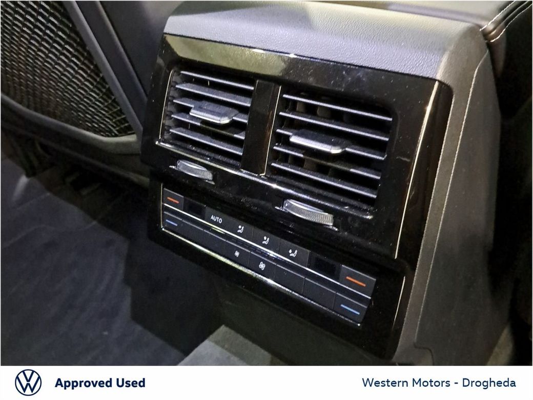 2024 Volkswagen Touareg