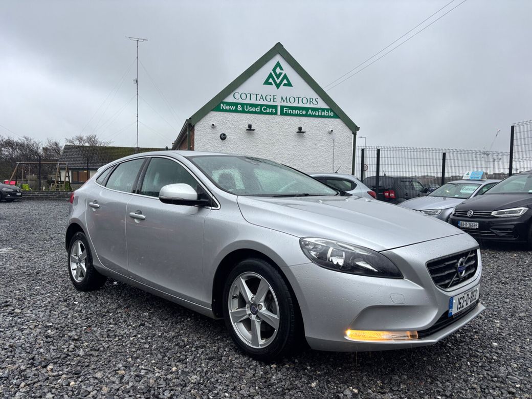 2015 Volvo V40