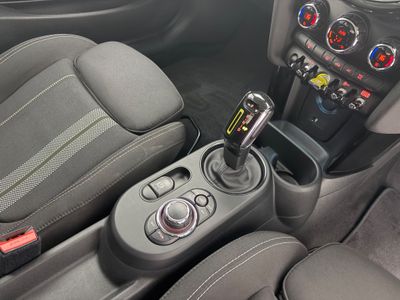 2023 Mini Hatch