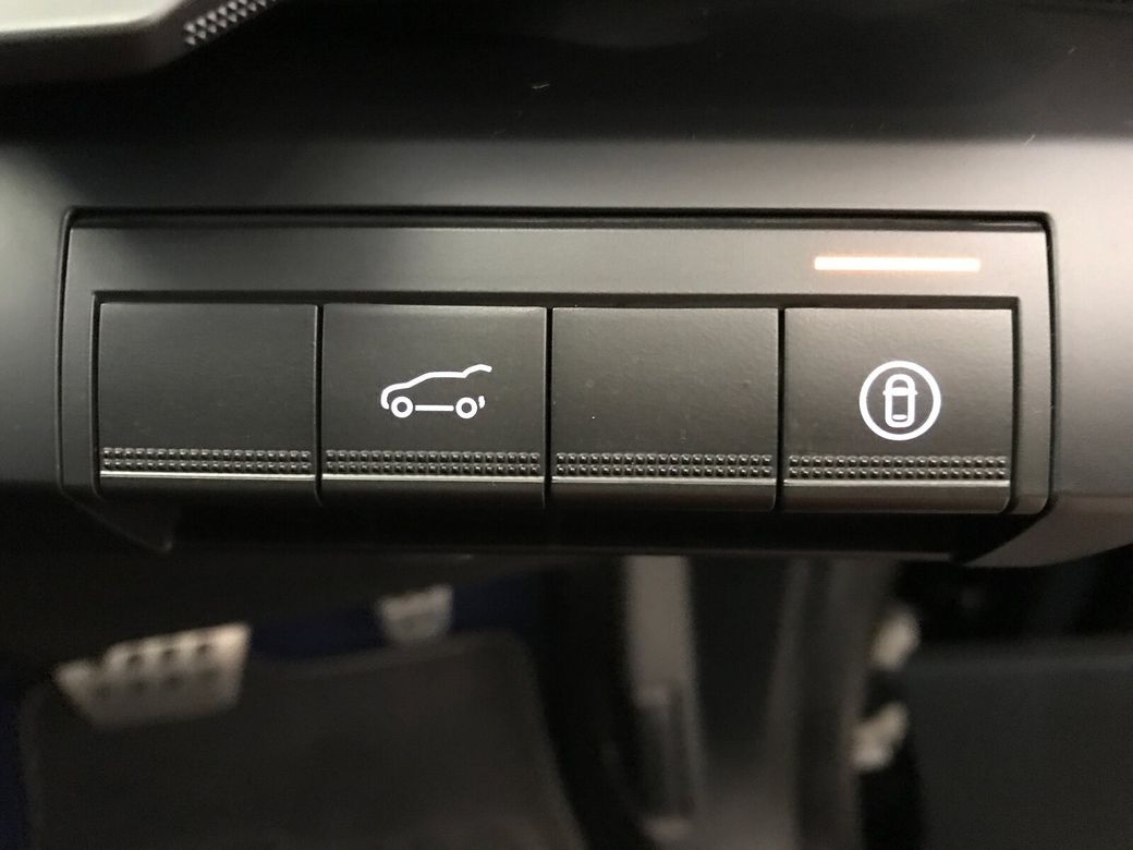 2025 Renault Scenic