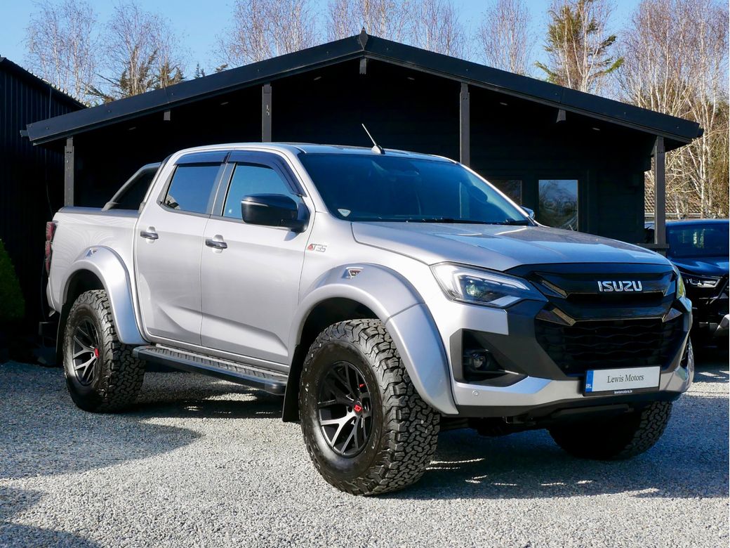 2025 Isuzu D-MAX