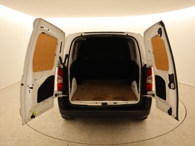 2021 Peugeot Partner
