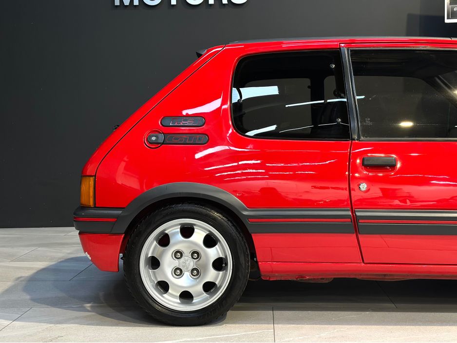 1990 Peugeot 205