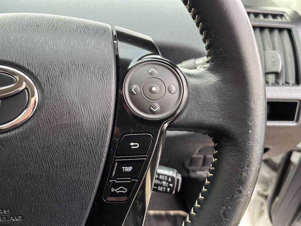 2018 Toyota Prius Alpha