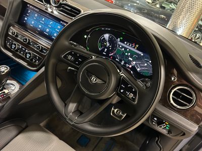 2022 Bentley Bentayga