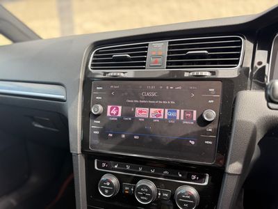 2018 Volkswagen Golf