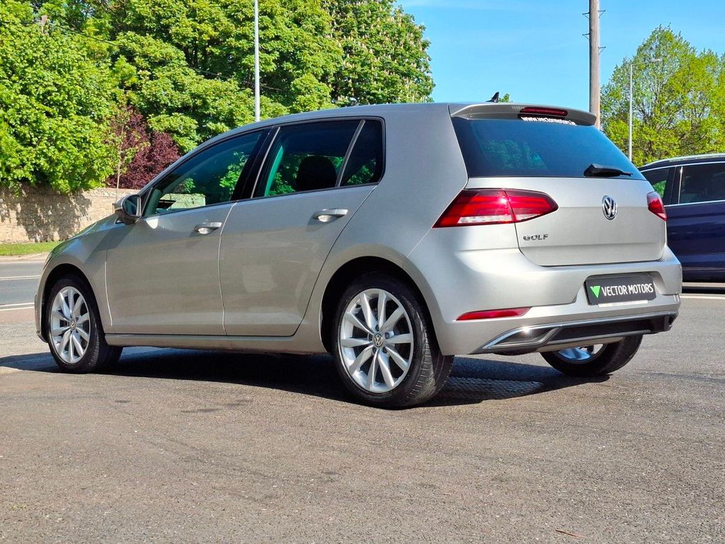 2019 Volkswagen Golf