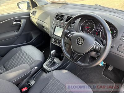 2017 Volkswagen Polo