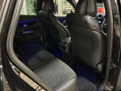 2025 Mercedes-Benz GLC Class