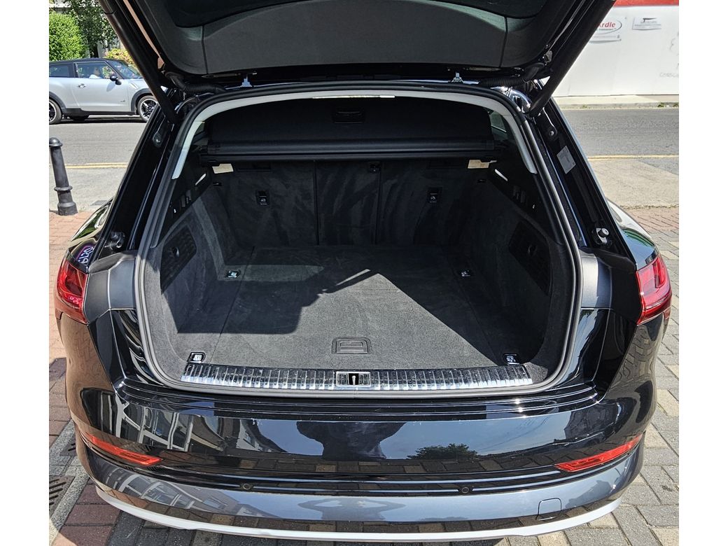 2020 Audi e-tron
