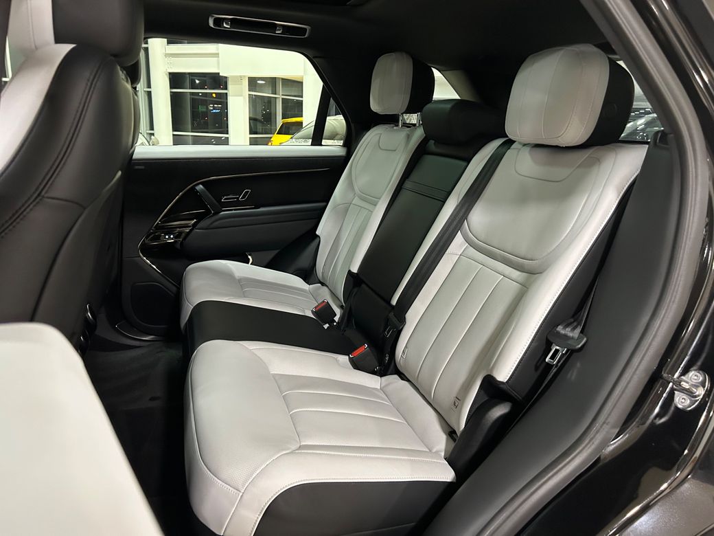 2024 Land Rover Range Rover Sport