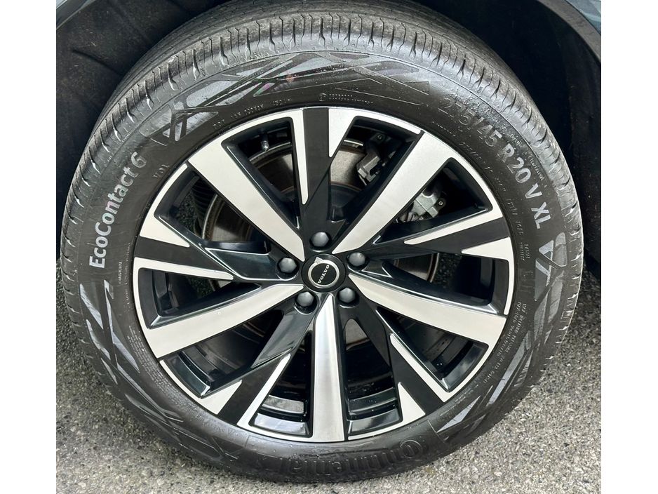2025 Volvo XC90