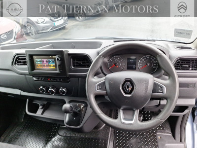 2021 Renault Master