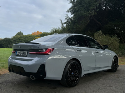 2023 BMW 330