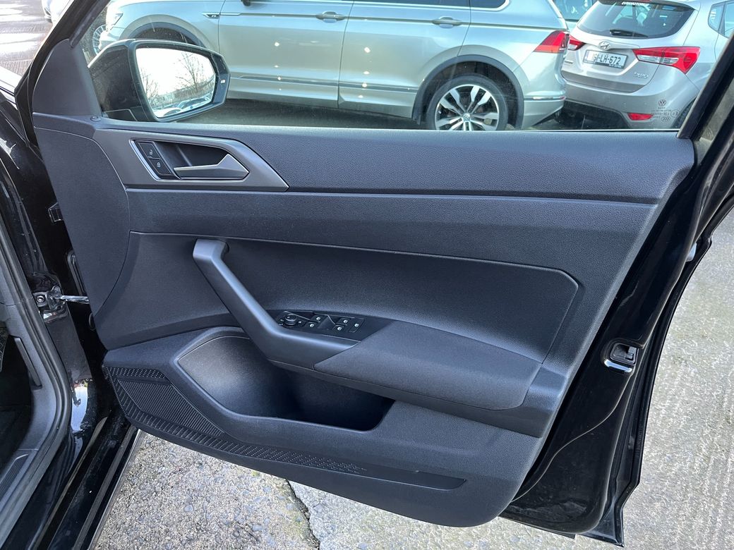 2019 Volkswagen Polo