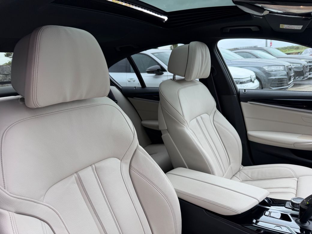 2022 BMW 5 Series